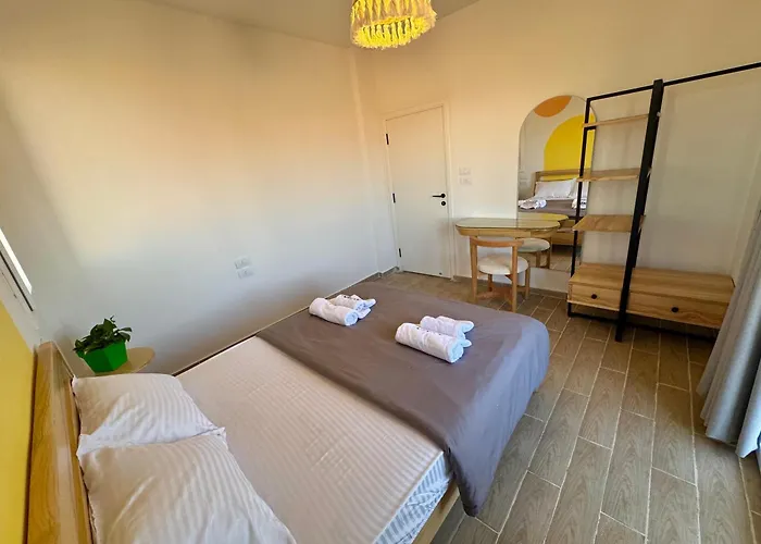 Hostel Nomads *