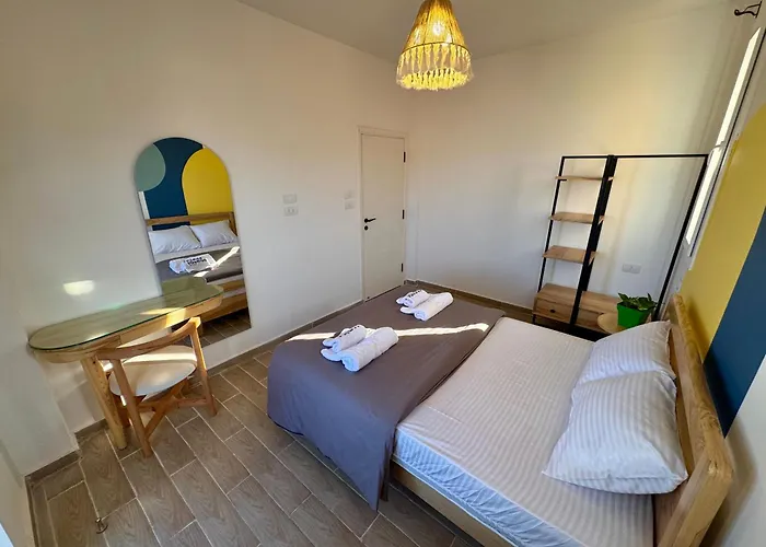 Hostel Nomads