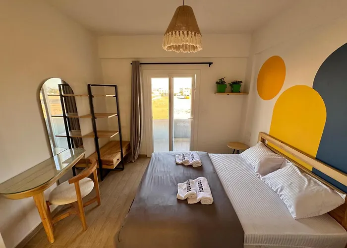 Nomads Hostel
